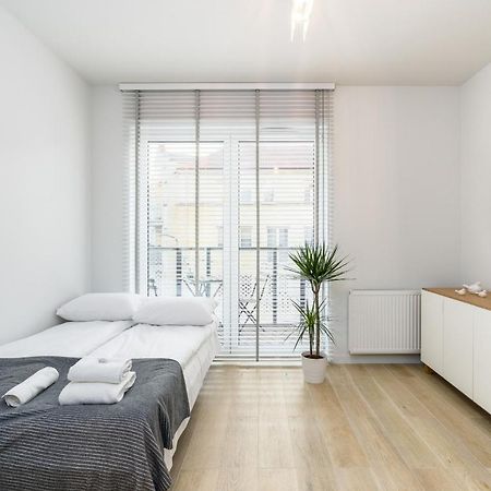 Apartments Poznan Fabryczna By Renters Eksteriør billede